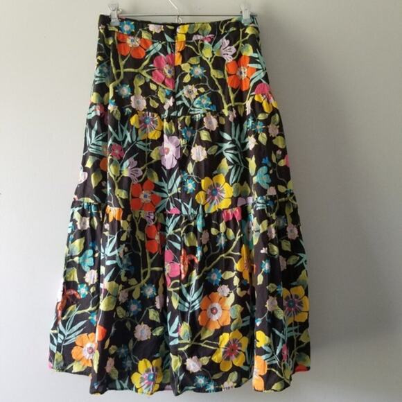 J.Crew | Liberty London Tawna Pavilion Tiered Midi Floral Skirt Size 0 Cottage - Picture 4 of 10